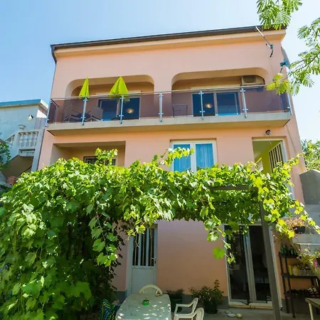 Lucic Apartamento